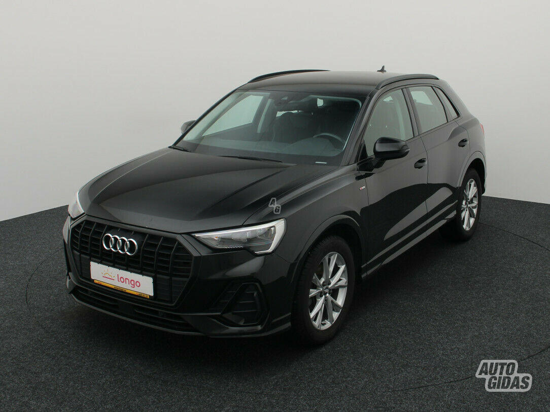 Audi Q3 2019 y Off-road / Crossover