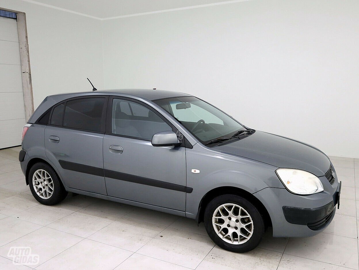 Kia Rio 2006 m Hečbekas