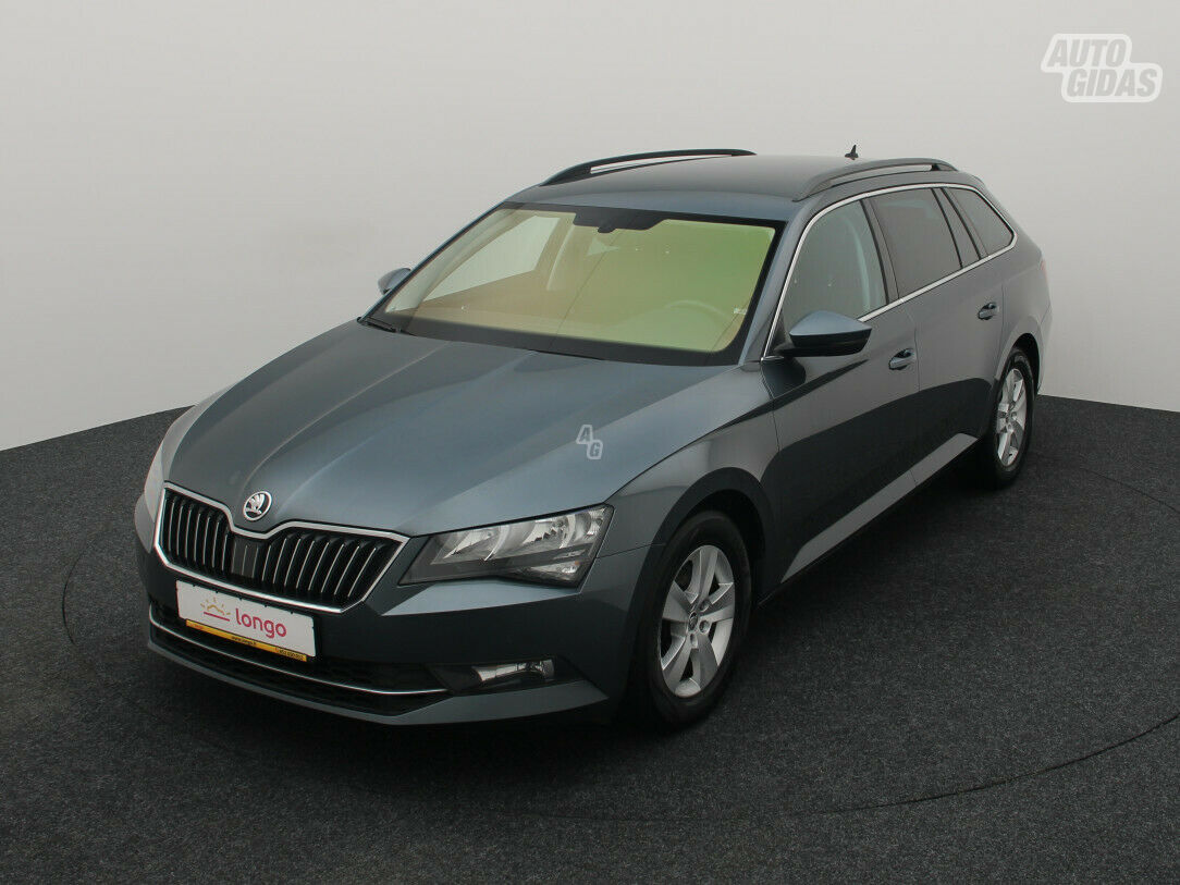 Skoda Superb 2019 y Wagon