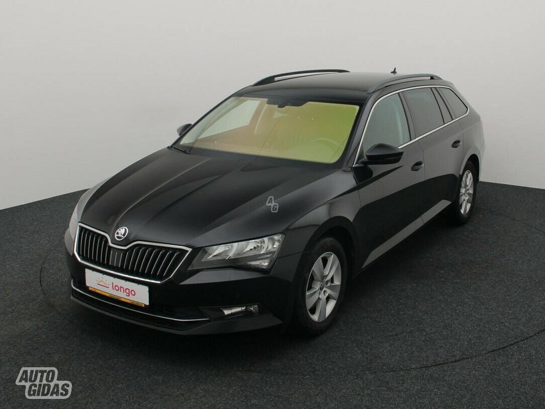 Skoda Superb 2018 y Wagon