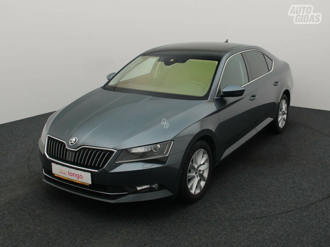 Skoda Superb 2019 г Хэтчбек