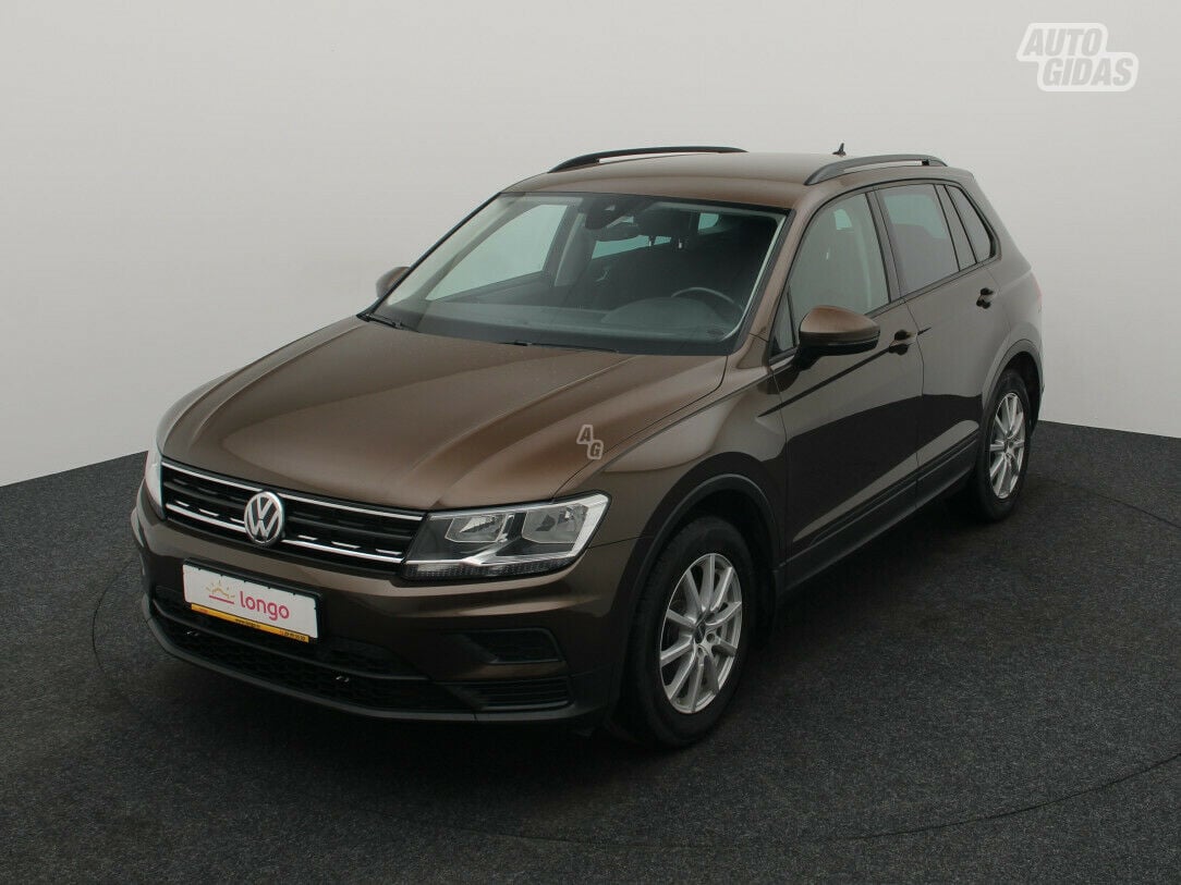 Volkswagen Tiguan 2017 г Внедорожник / Кроссовер