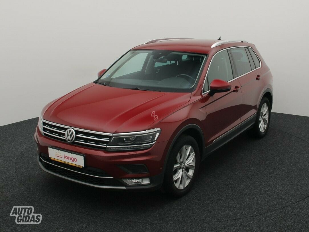 Volkswagen Tiguan 2017 г Внедорожник / Кроссовер