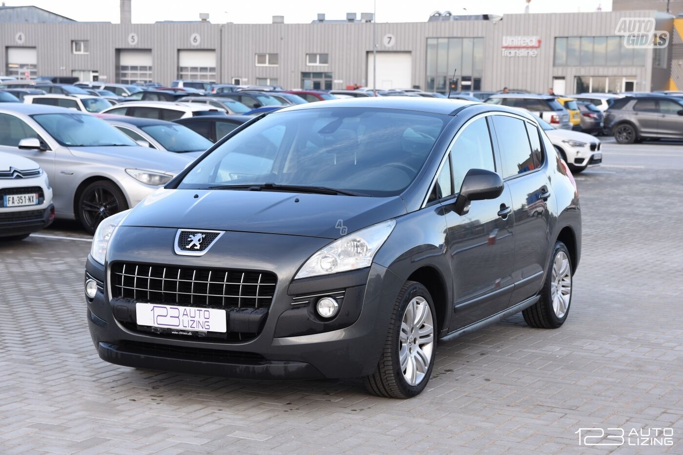 Peugeot 3008 2010 г Внедорожник / Кроссовер