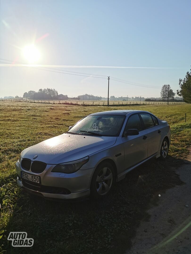 Bmw 530 2005 m Sedanas