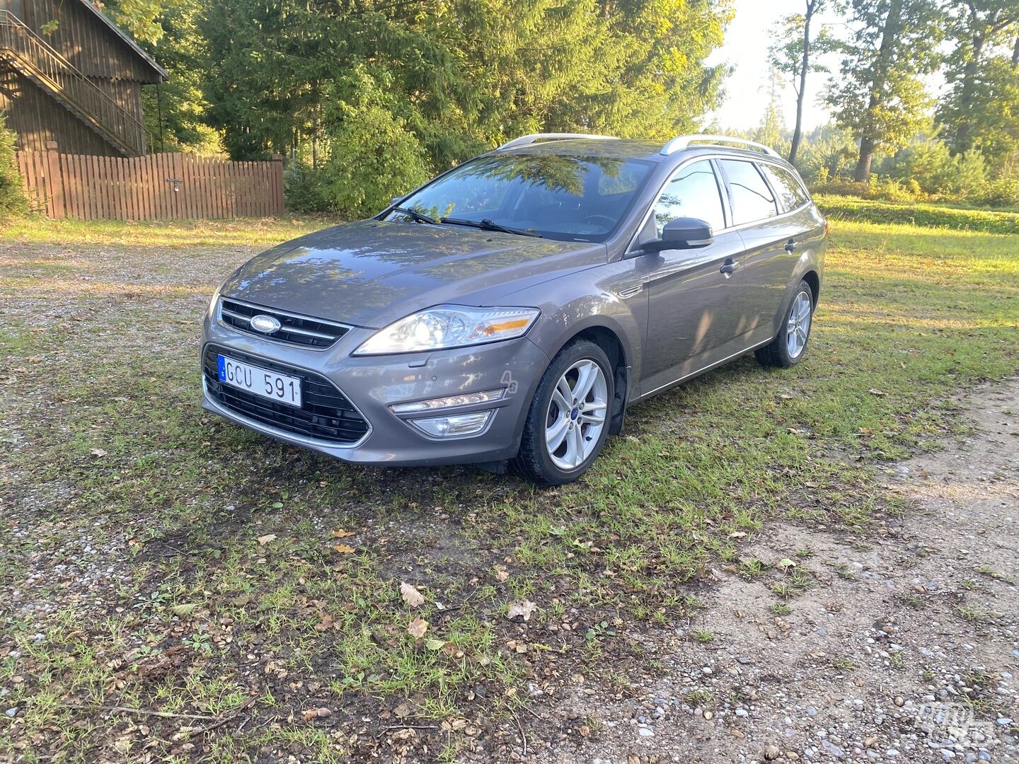 Ford Mondeo 2 2010 y