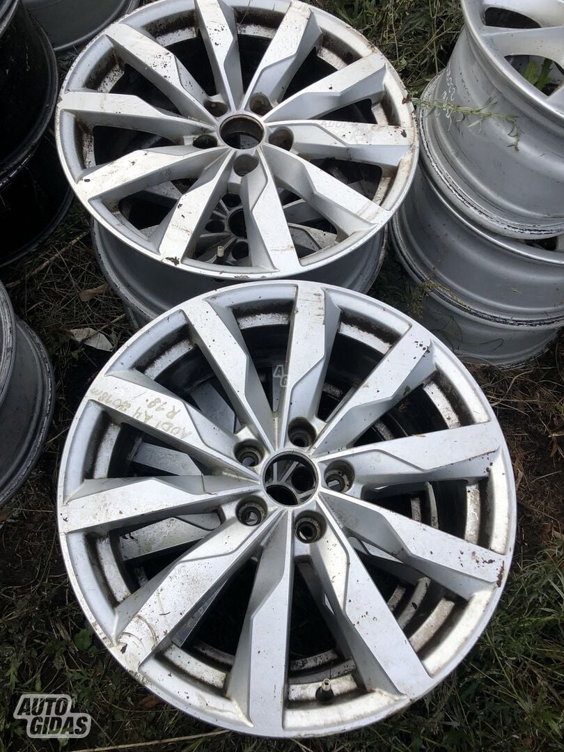 Audi light alloy R18 rims