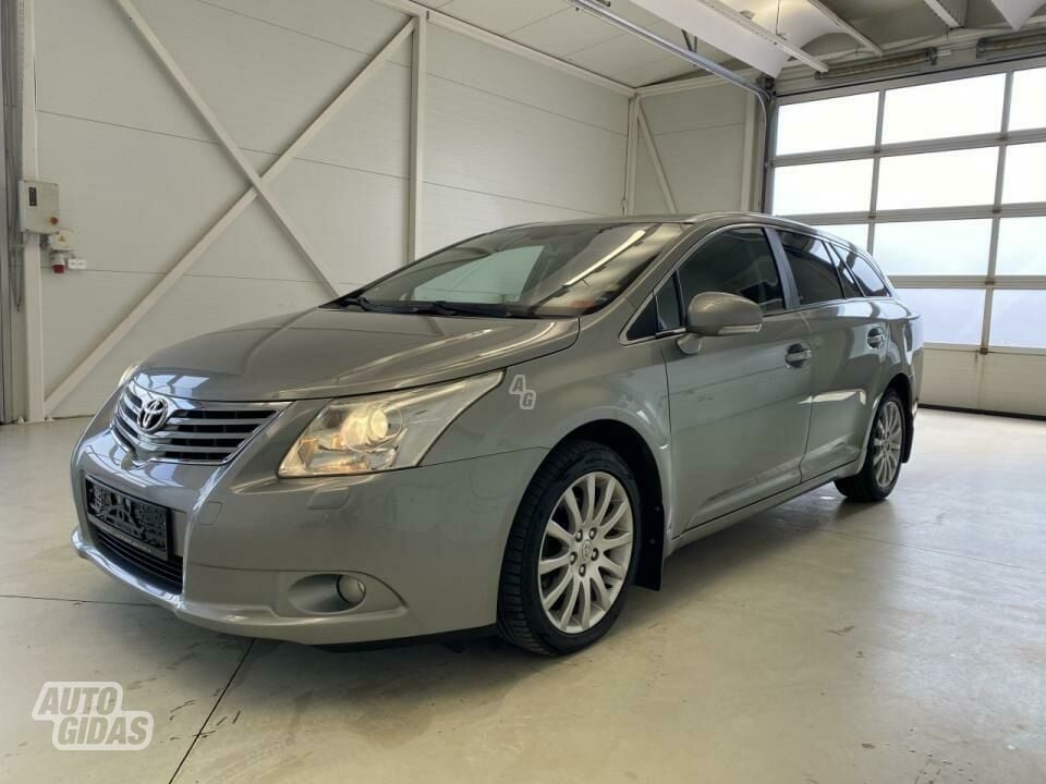 Toyota Avensis 2.0 STW D-4D.DPF.MAN 2.0 2009 г