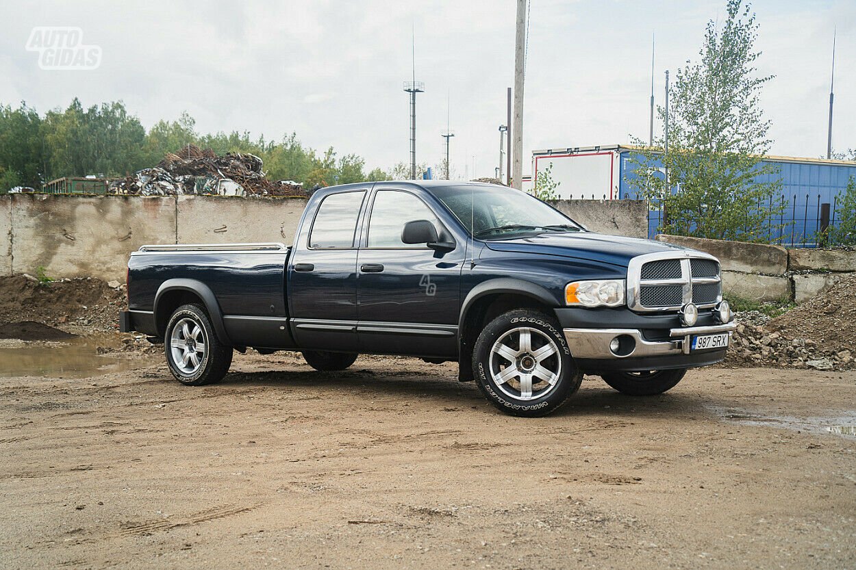 Dodge RAM V8 2003 y