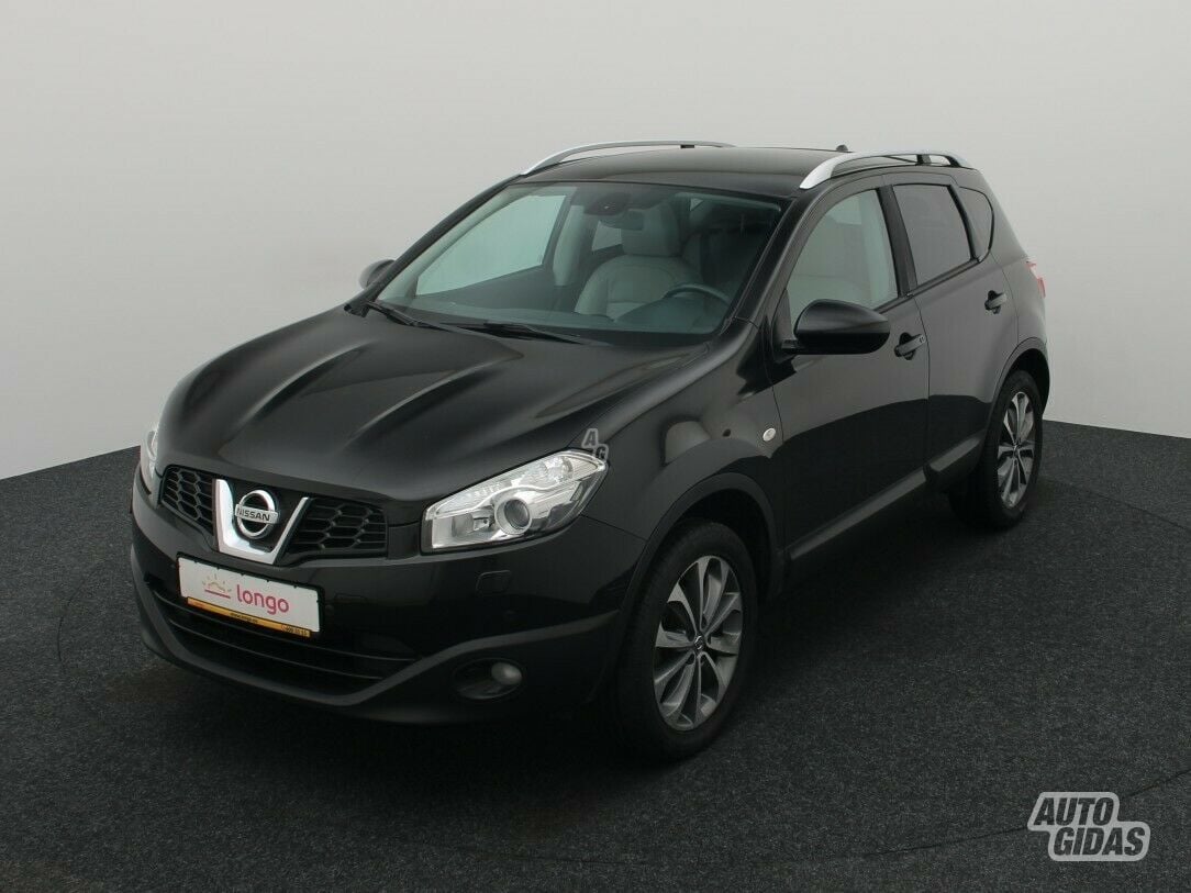 Nissan Qashqai 2011 y Off-road / Crossover