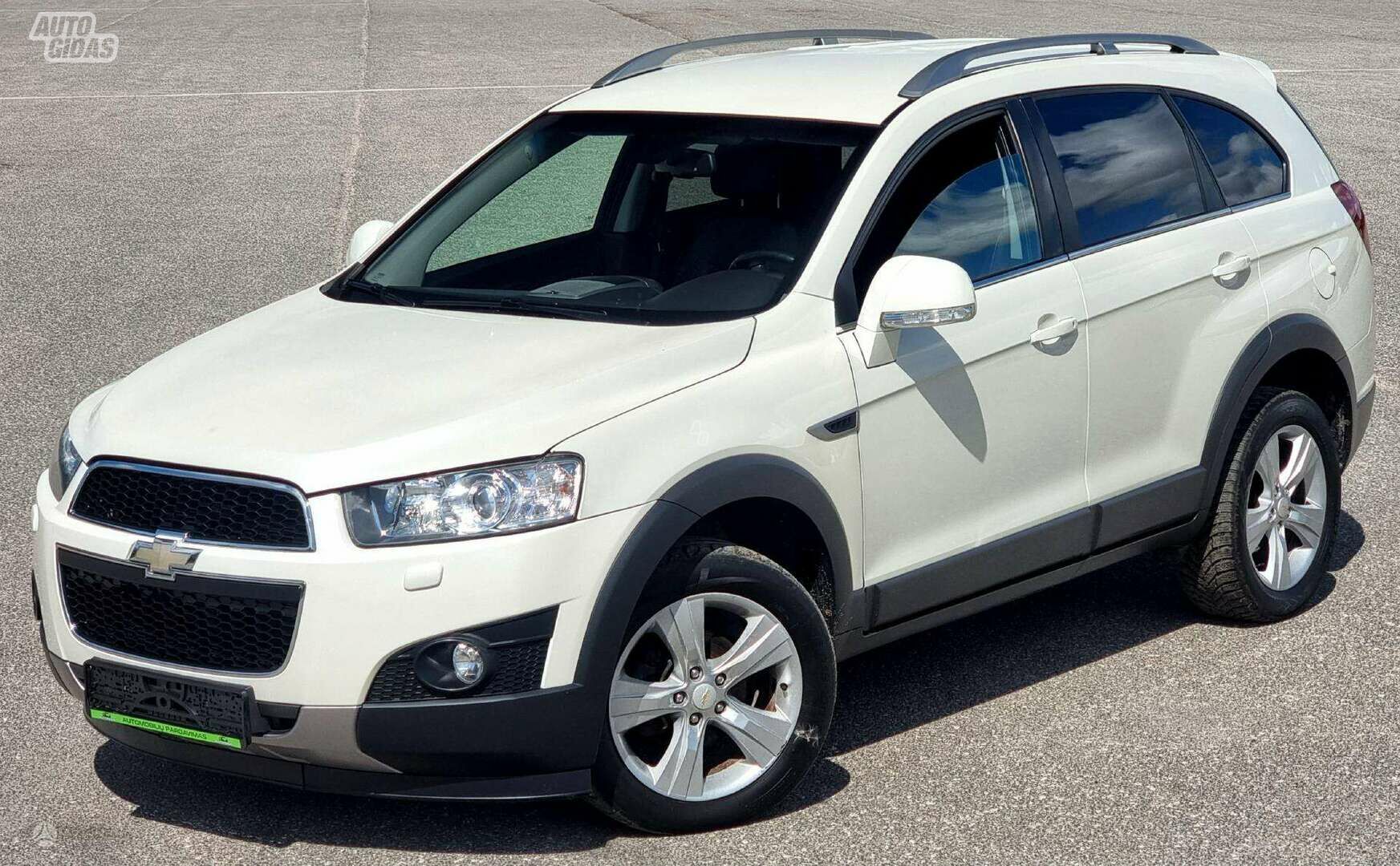 Chevrolet Captiva 2012 г Внедорожник / Кроссовер