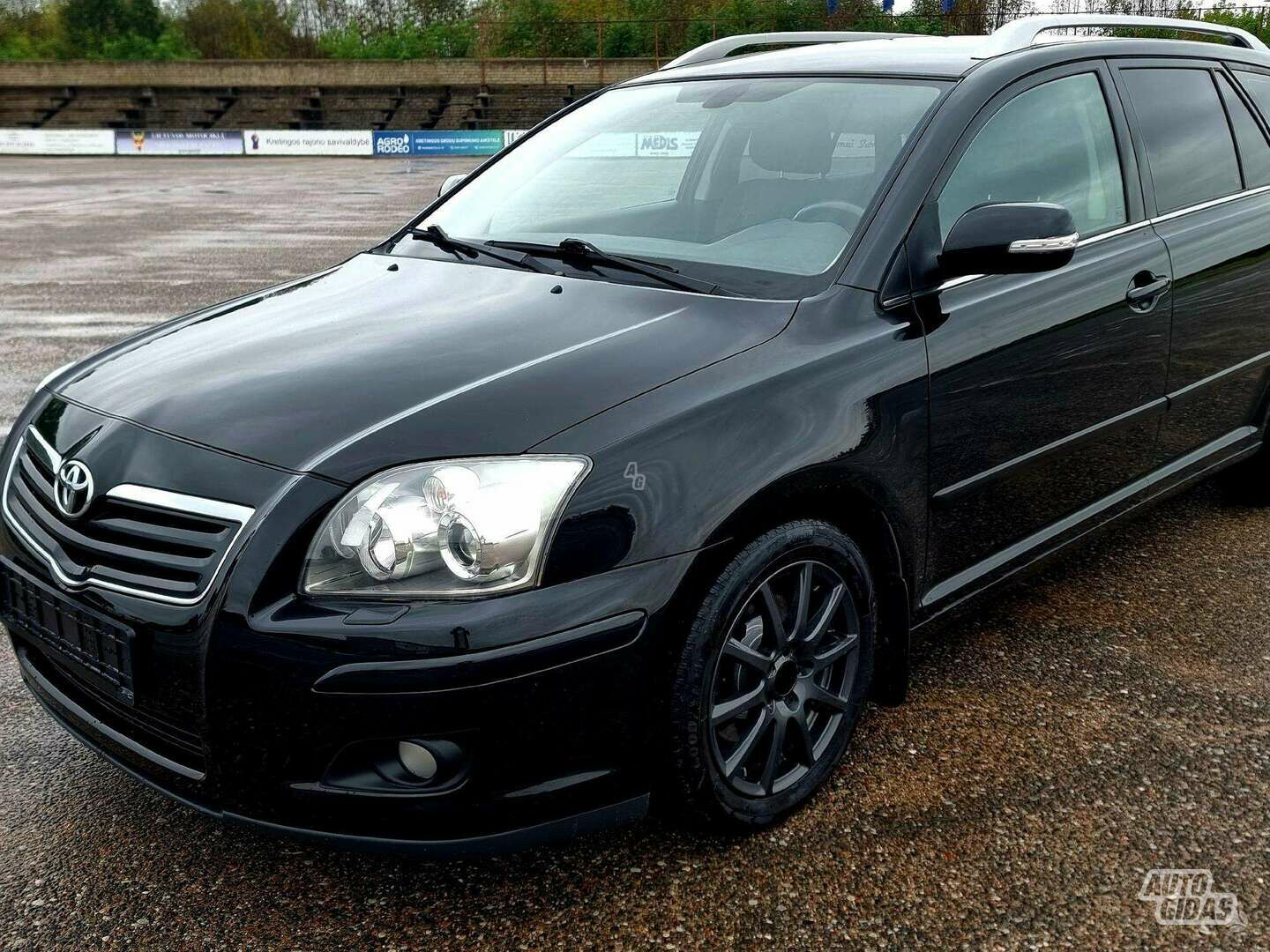 Toyota Avensis 2007 y Wagon