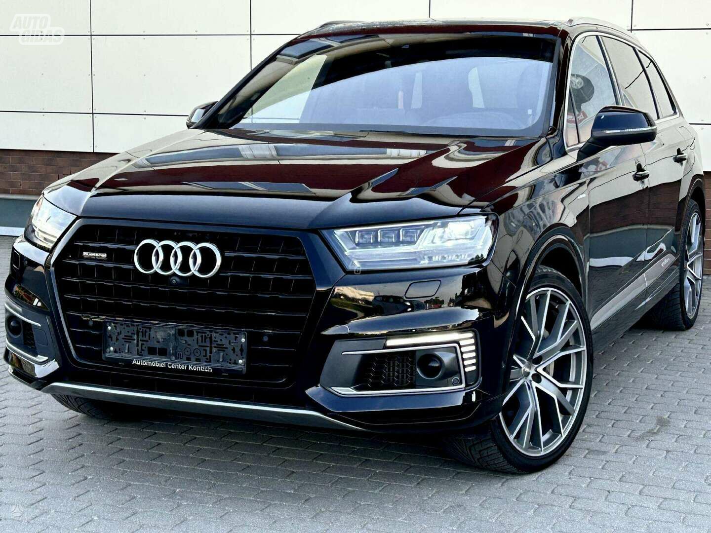 Audi Q7 2016 г Внедорожник / Кроссовер