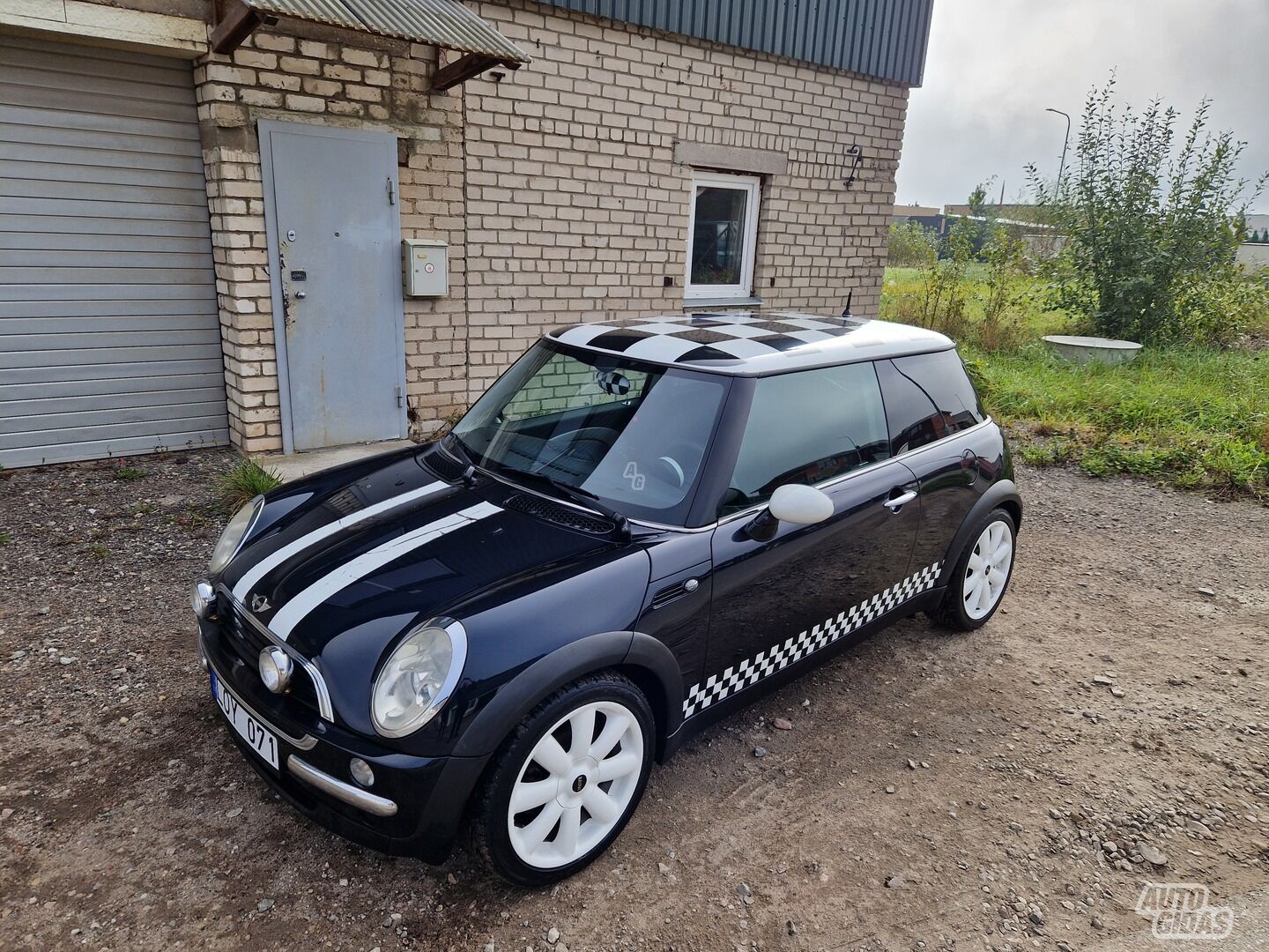 Mini ONE 2002 m Hečbekas