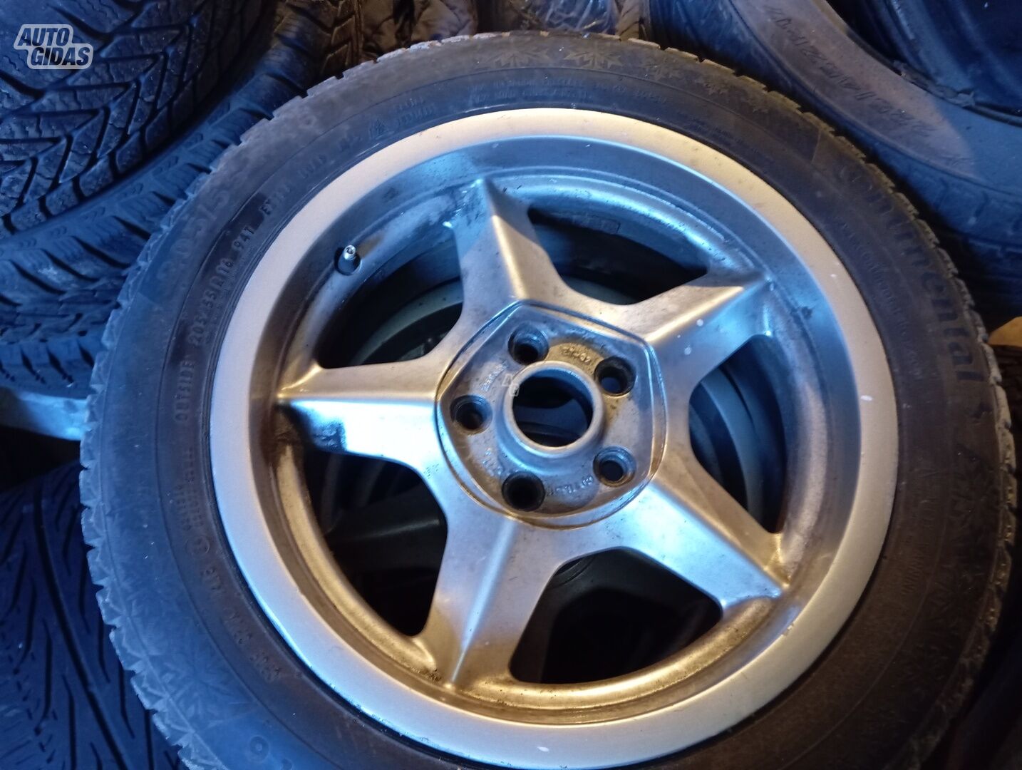 Volkswagen light alloy R16 rims