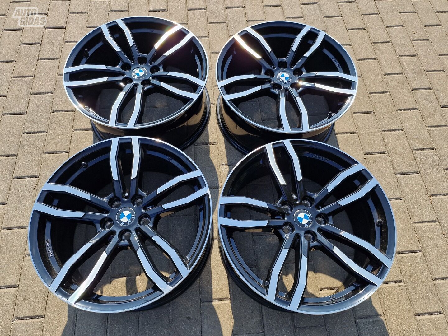 BMW 1 Serie F40 118 light alloy R19 rims