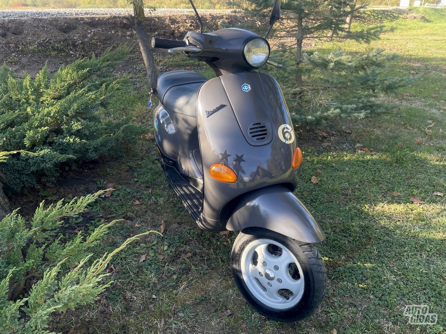 Piaggio Vespa 2003 y Scooter / moped