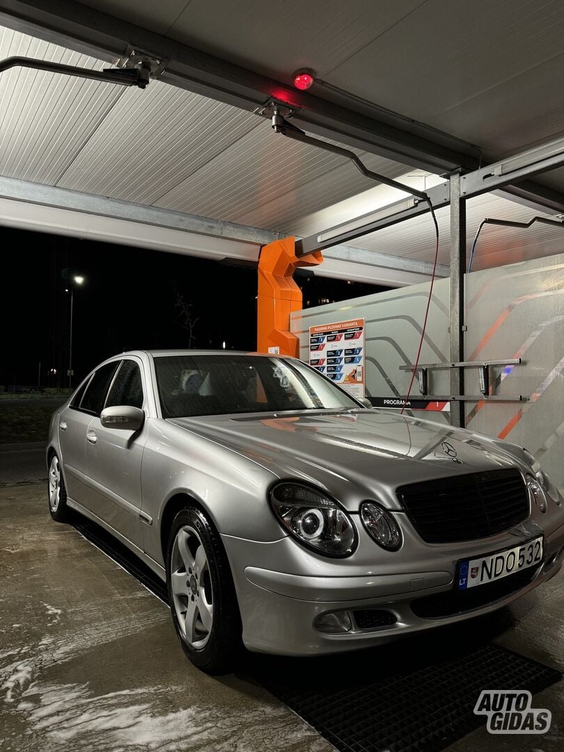 Mercedes-Benz E 220 W211 Cdi 2002 г