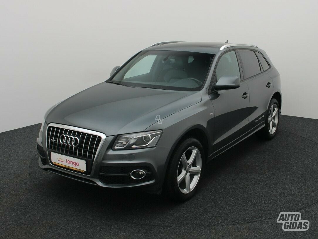 Audi Q5 2012 y Off-road / Crossover