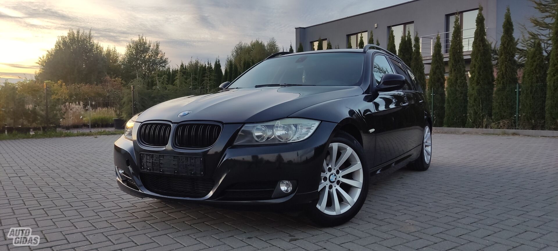 Bmw 320 E91 2008 y