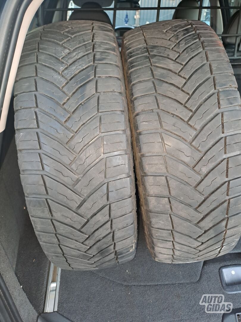 Michelin AGILIS CROSSCLIMATE  R15C winter tyres minivans