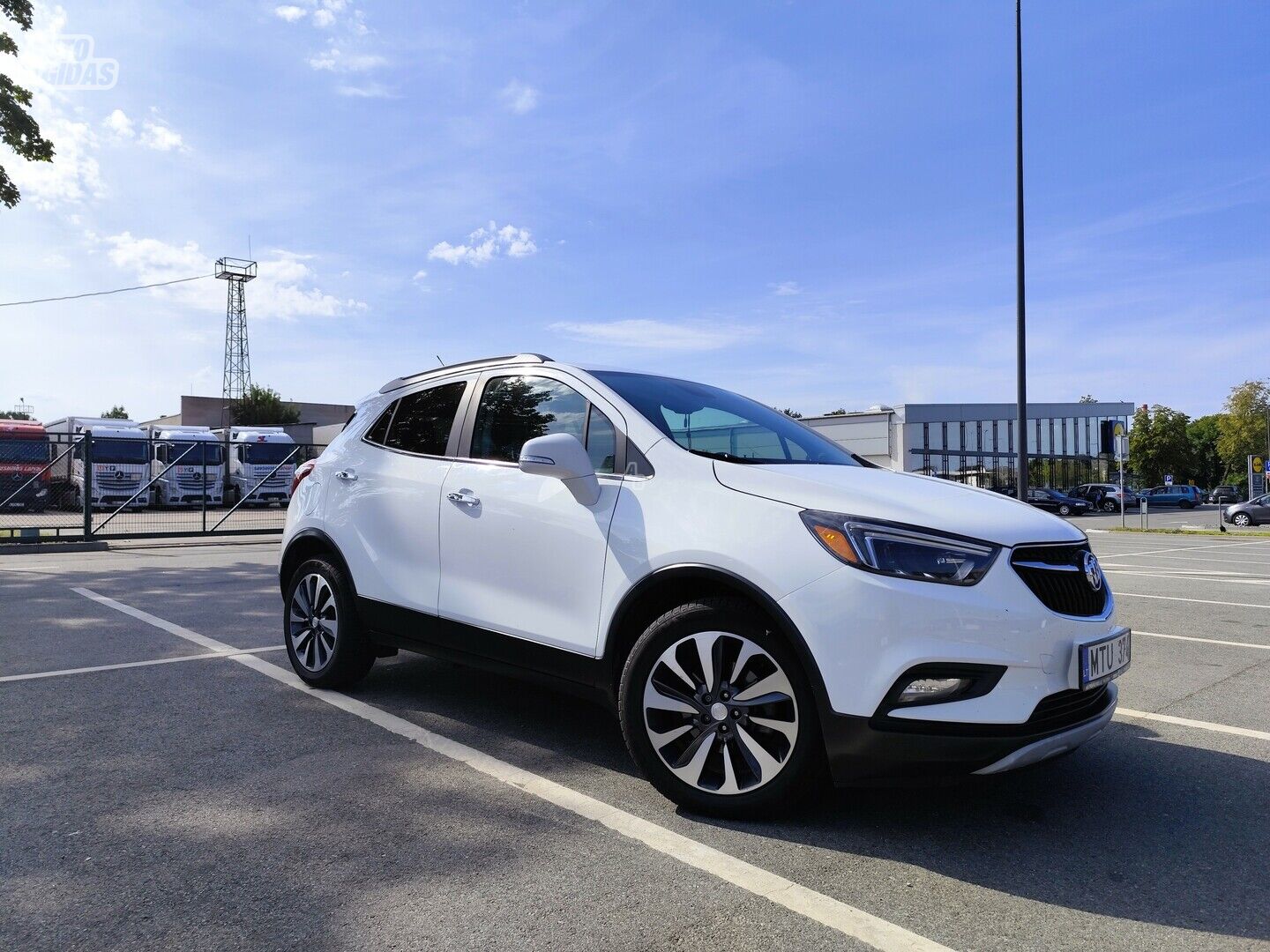 Buick Encore 2019 y Off-road / Crossover