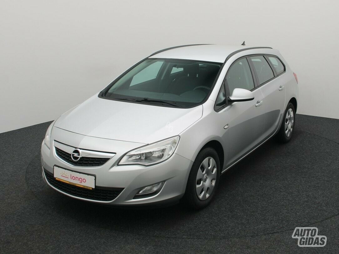 Opel Astra 2012 г Универсал