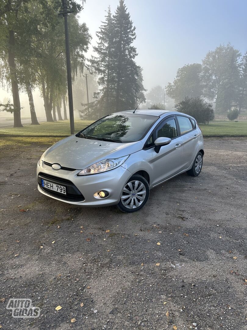 Ford Fiesta 2009 г Хэтчбек