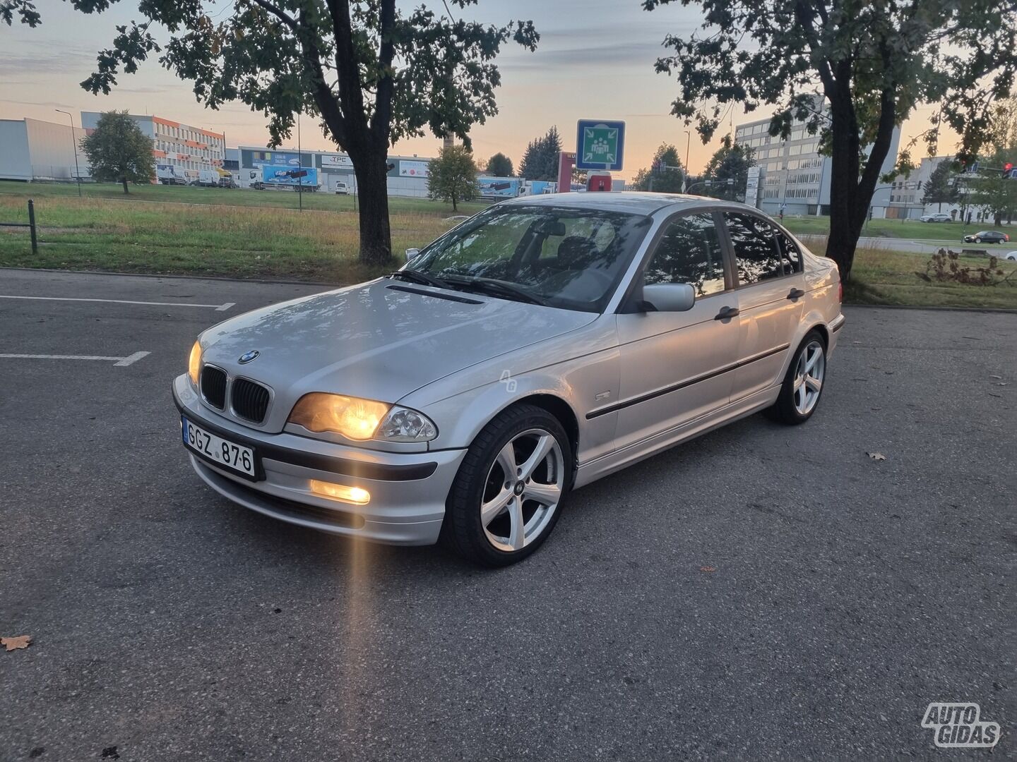 Bmw 318 E46 1999 m