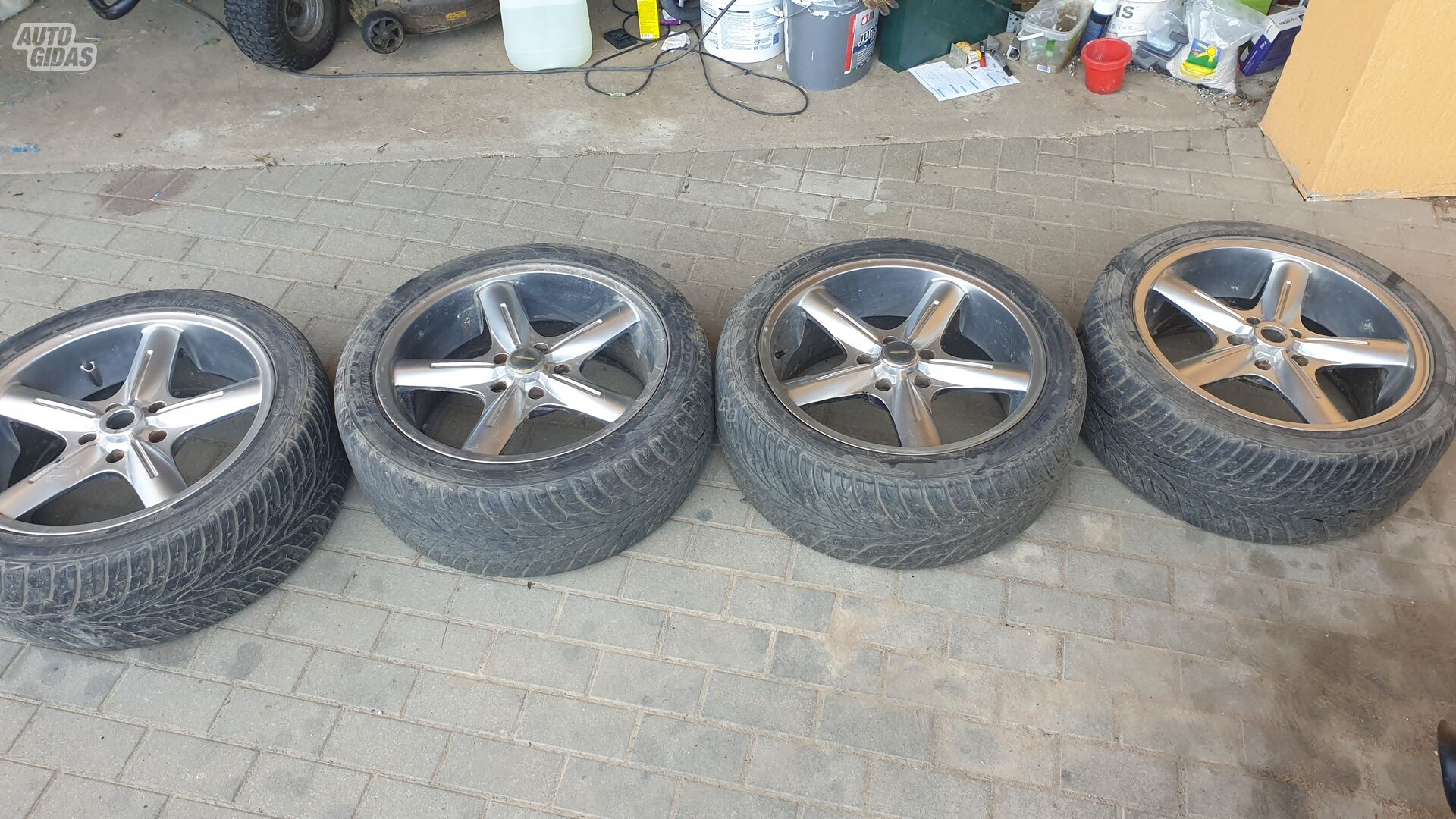 Volkswagen Touareg light alloy R20 rims