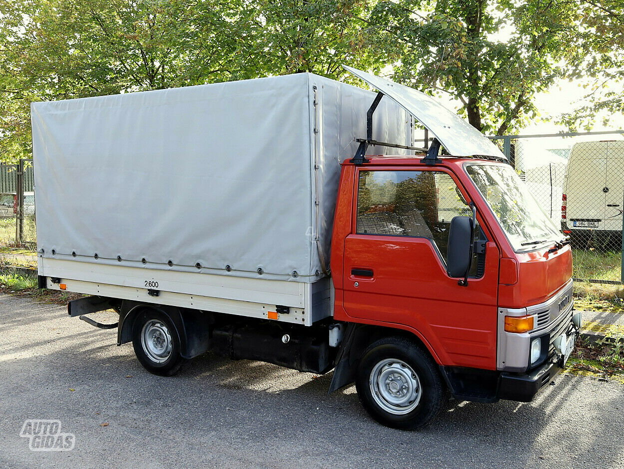 Toyota Dyna TD 1990 y