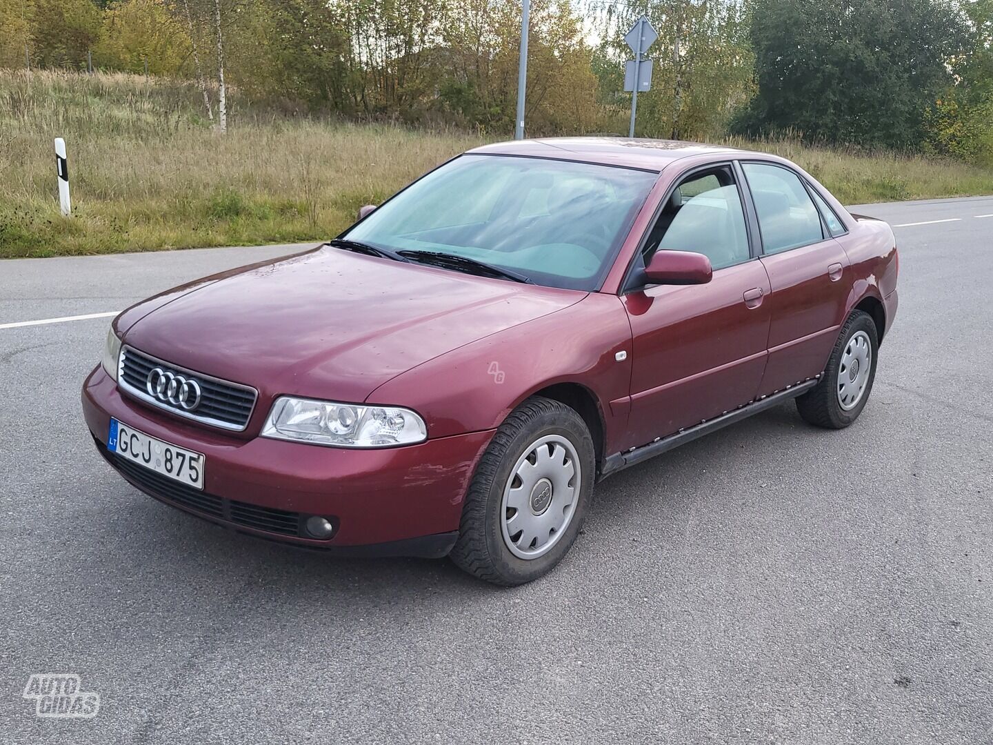 Audi A4 2000 г Седан