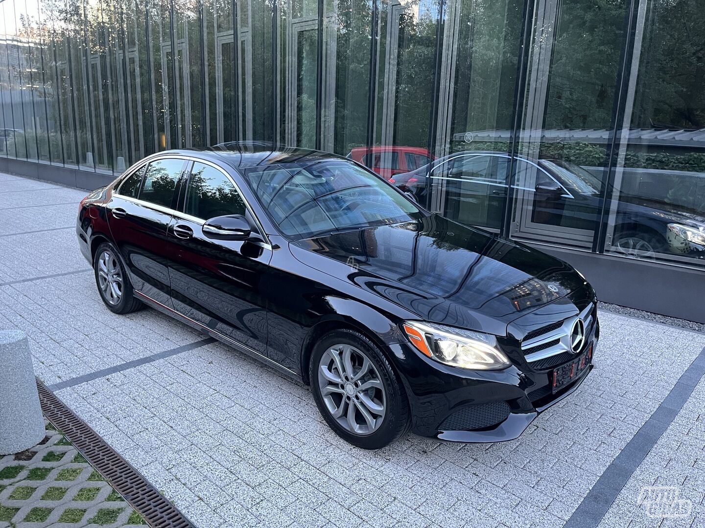 Mercedes-Benz C 300 W205 2016 y