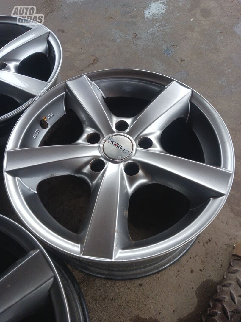 Dezent light alloy R16 rims