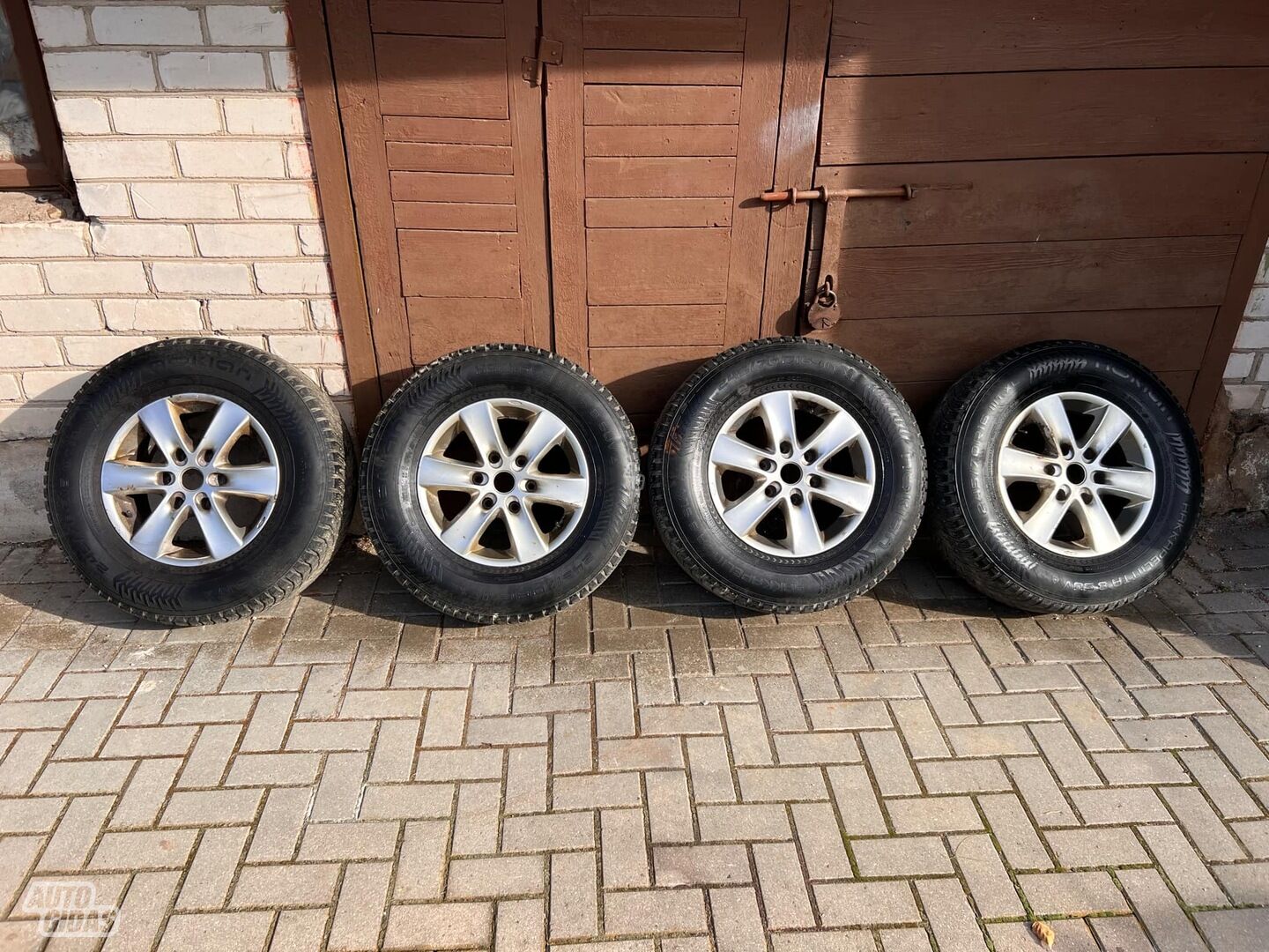 Isuzu DMAX D-Max light alloy R16 rims