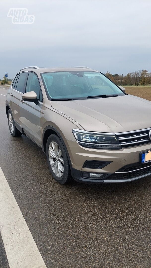 Volkswagen Tiguan II 2018 y