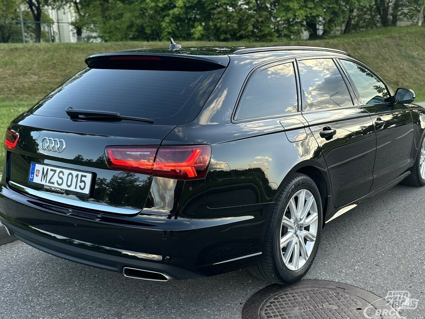 Audi A6 2016 m Universalas