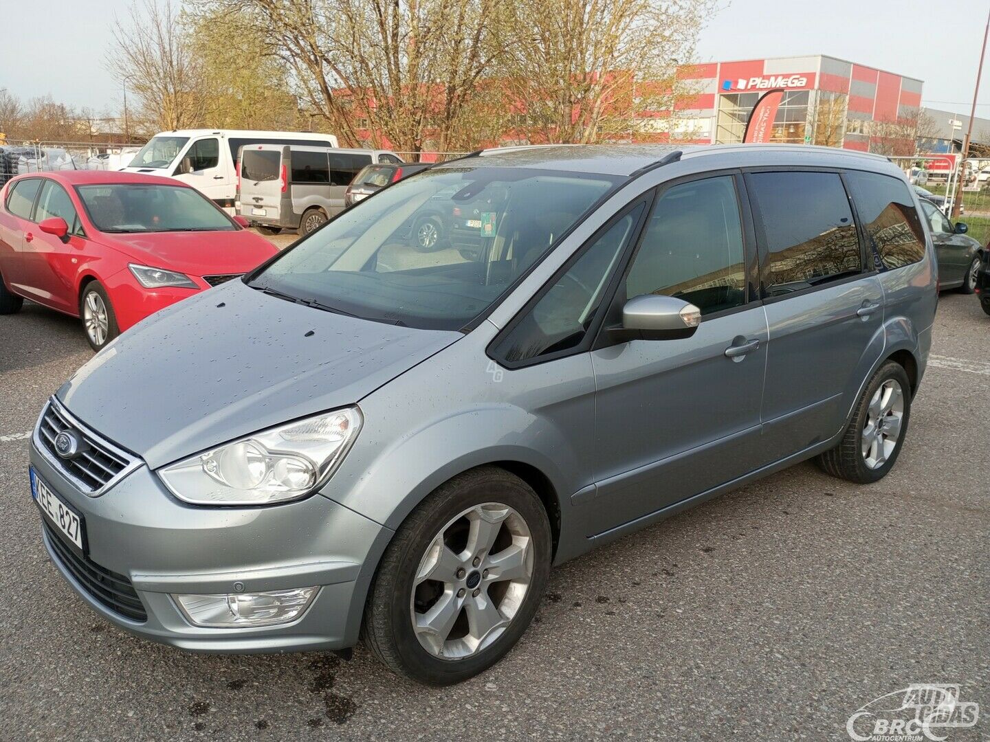 Ford Galaxy 2013 y Van