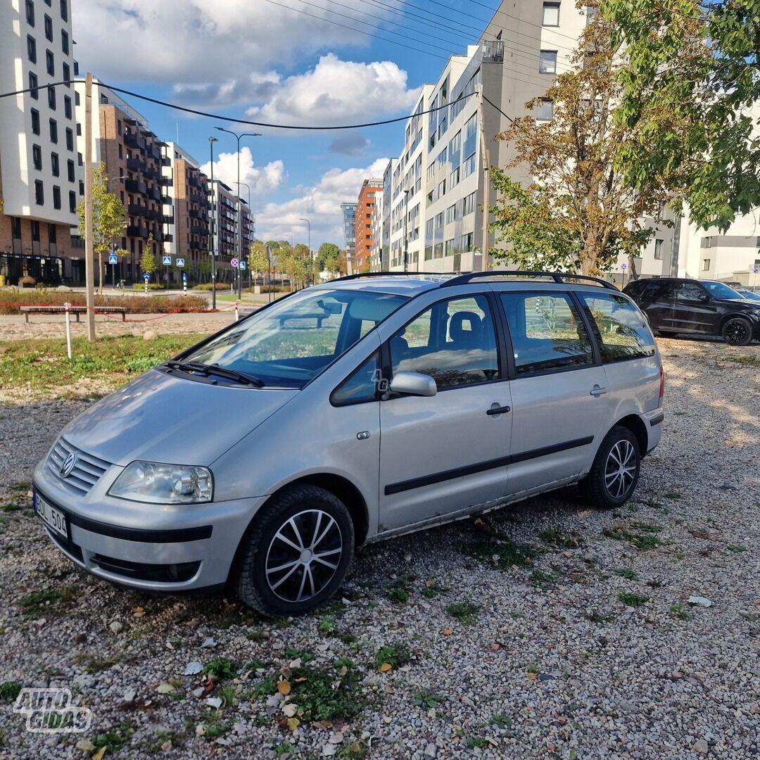 Volkswagen Sharan 2001 m Vienatūris