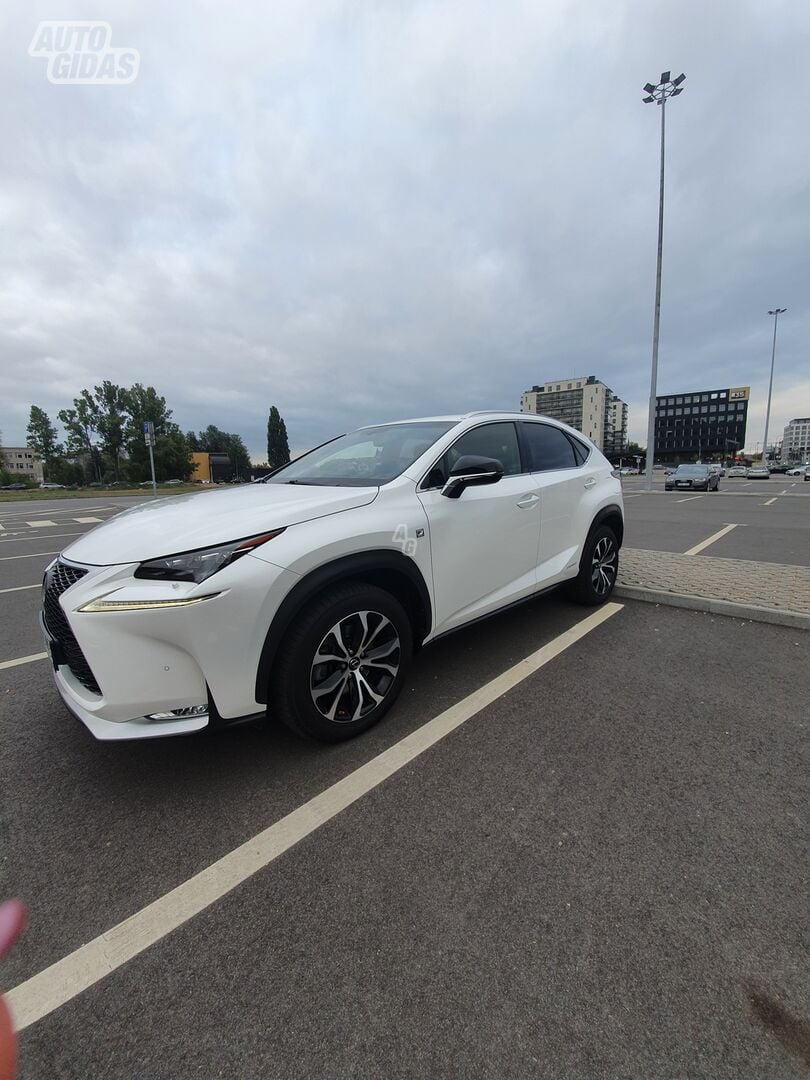 Lexus NX 300h I 2014 m