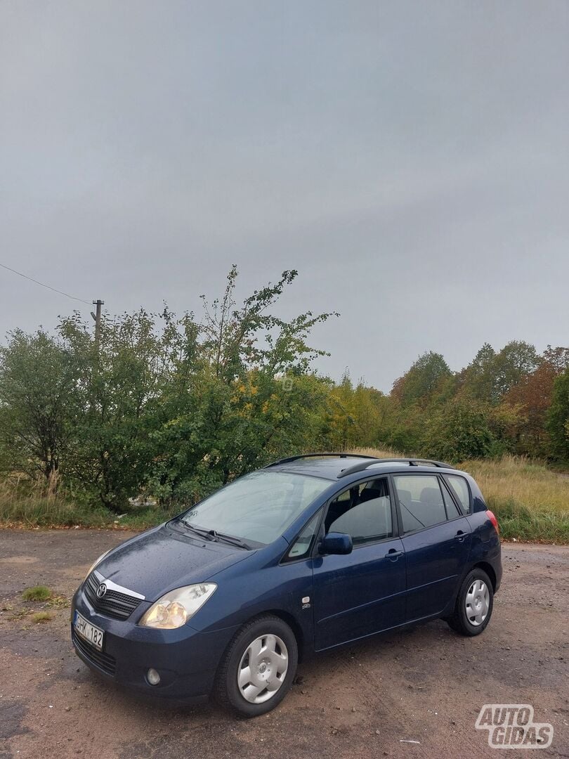 Toyota Corolla Verso I 2002 г