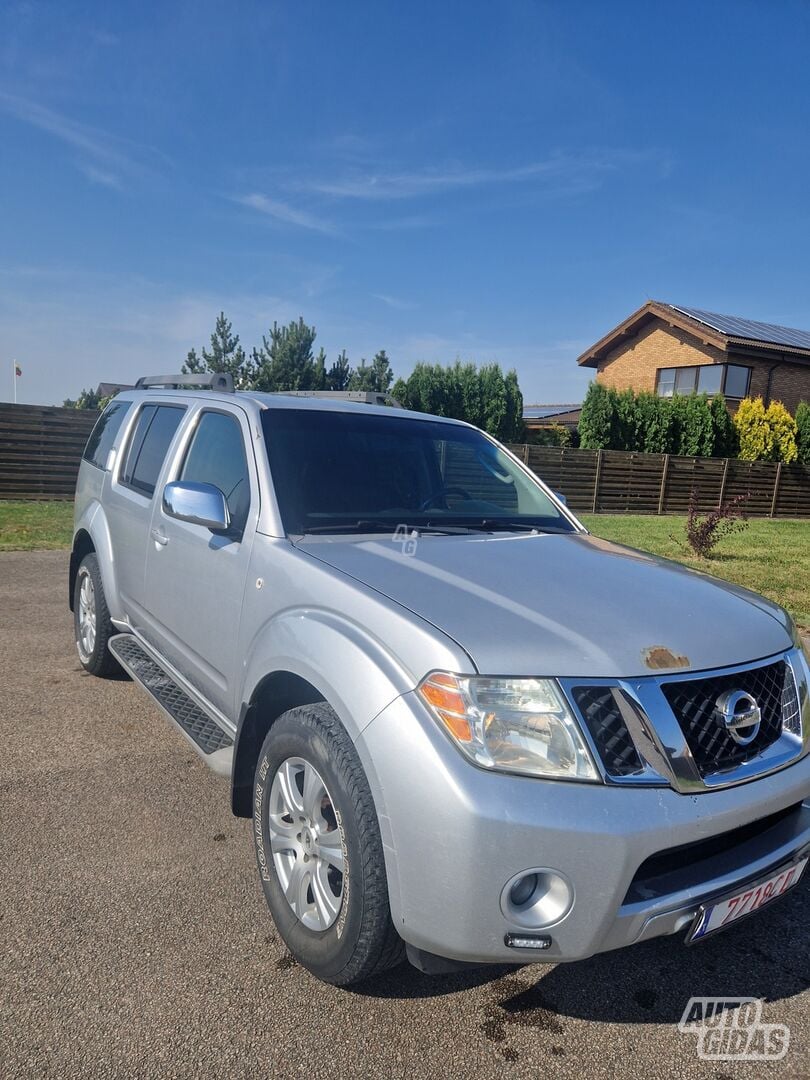 Nissan Pathfinder III 2007 m