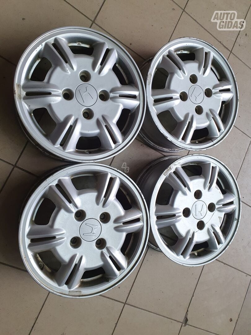 Speedline light alloy R15 rims