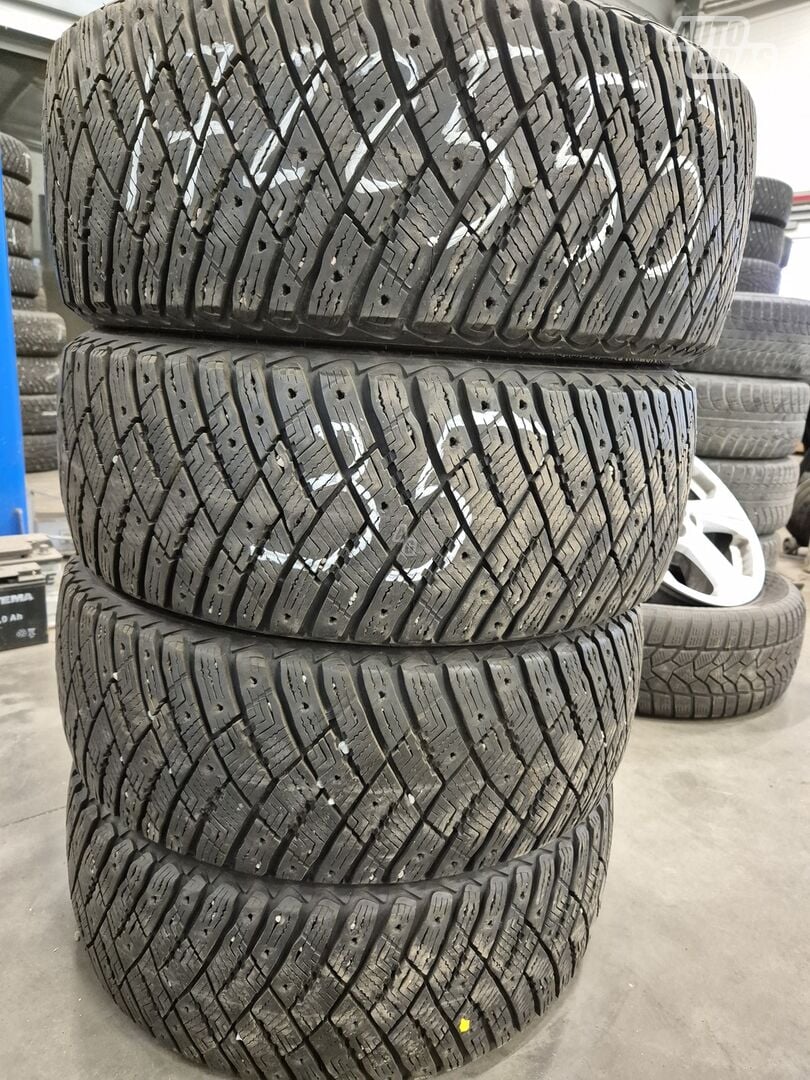 R17 winter tyres passanger car