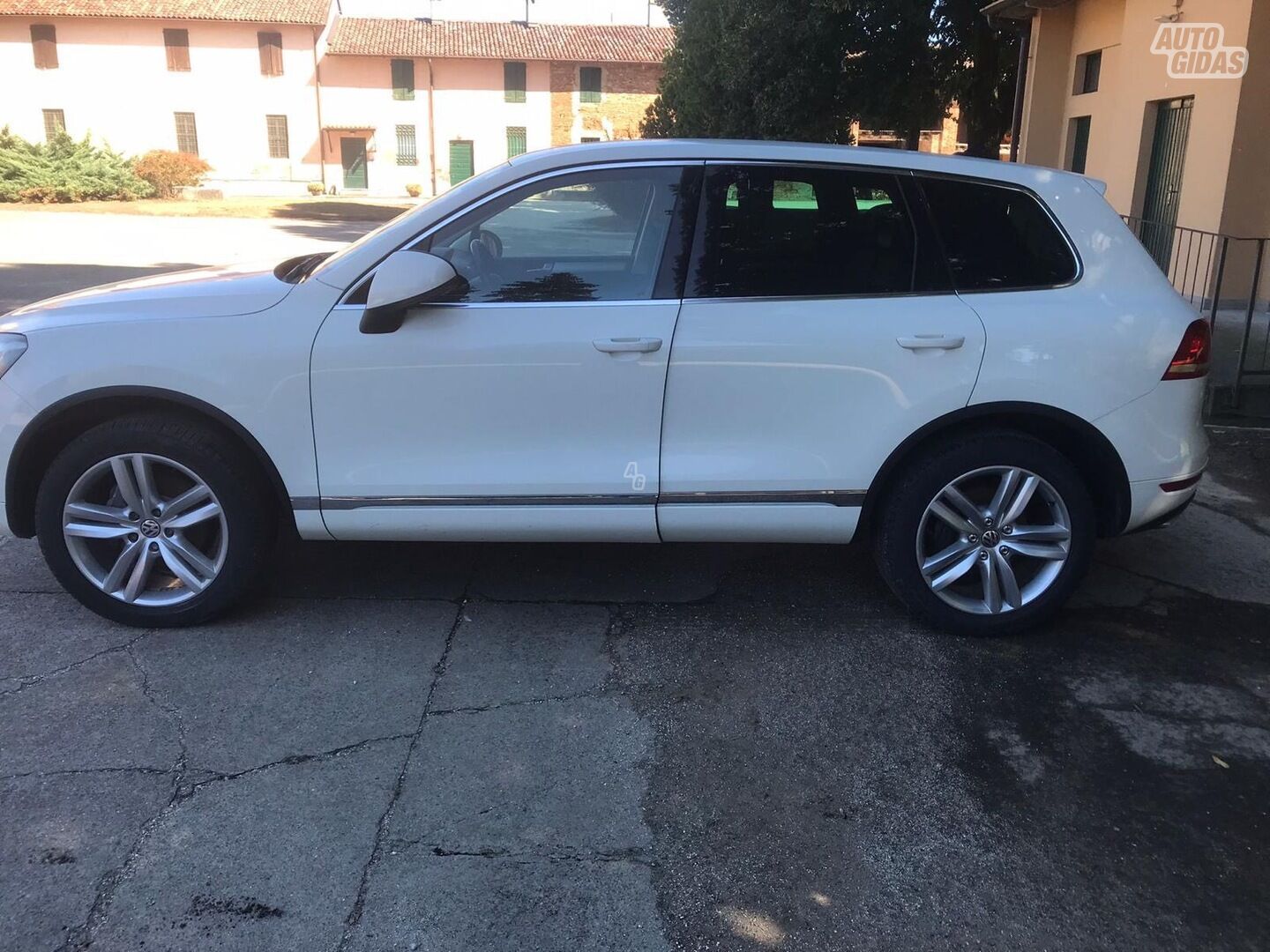 Volkswagen Touareg 2012 m Visureigis / Krosoveris