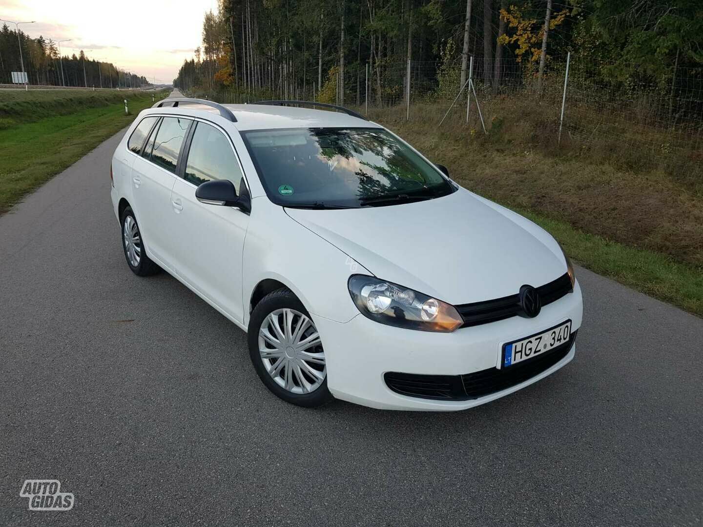 Volkswagen Golf 2009 г Универсал