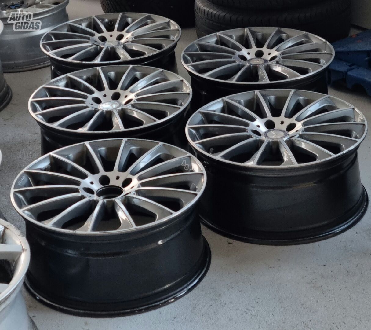 Light alloy R19 rims