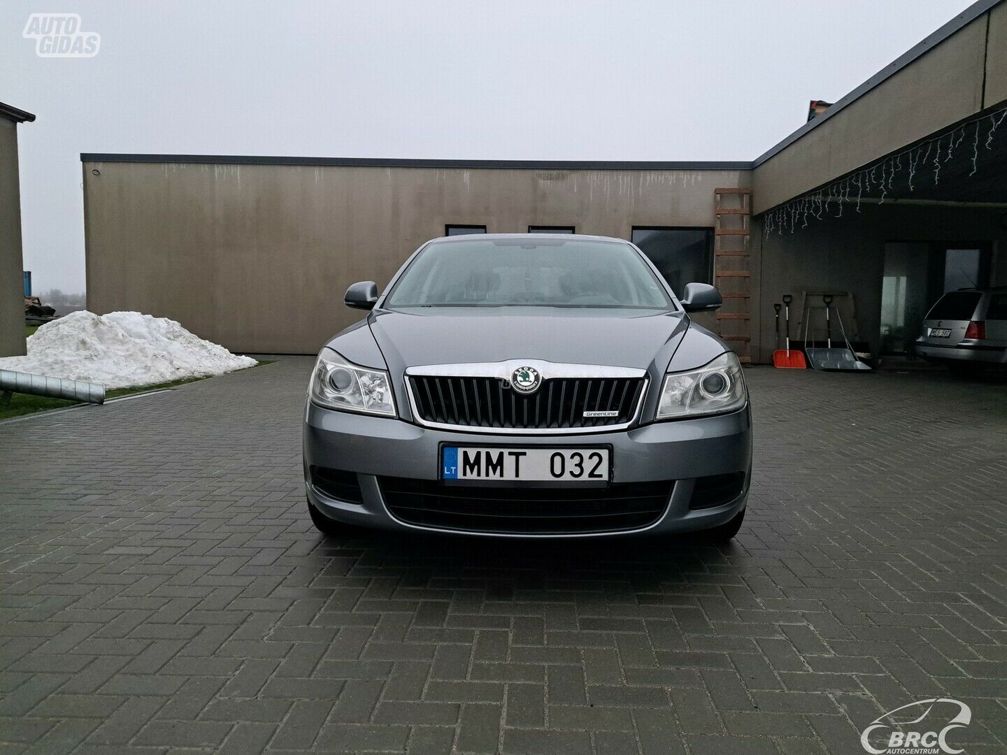 Skoda Octavia 2012 y Sedan