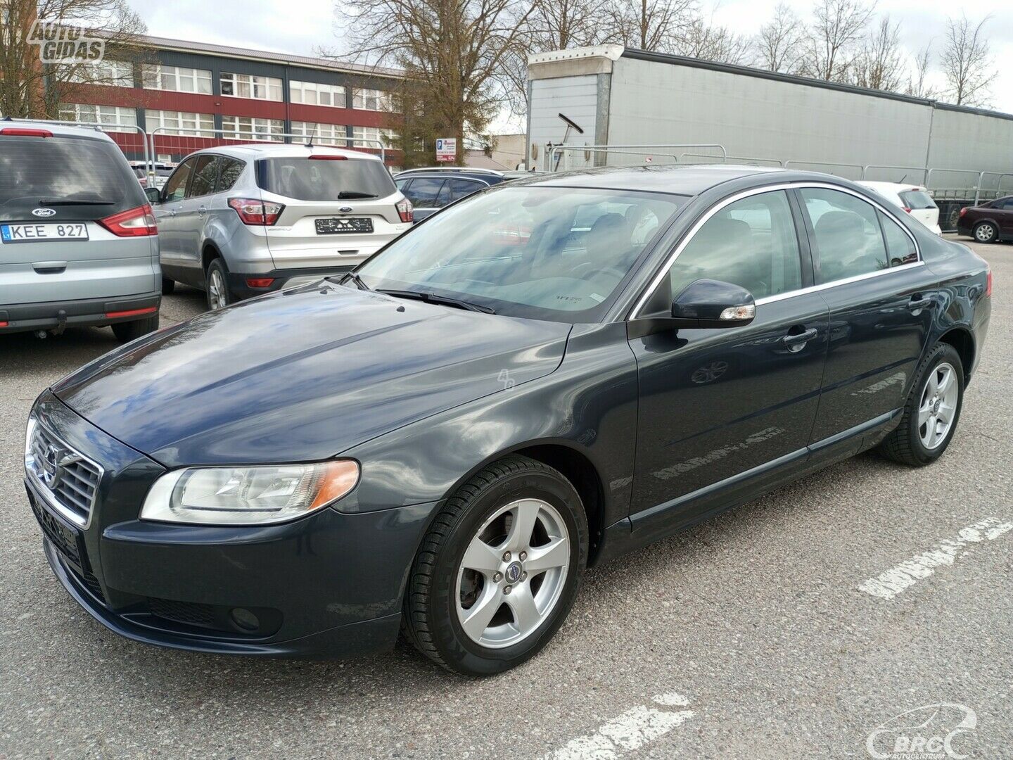 Volvo S80 2010 y Sedan