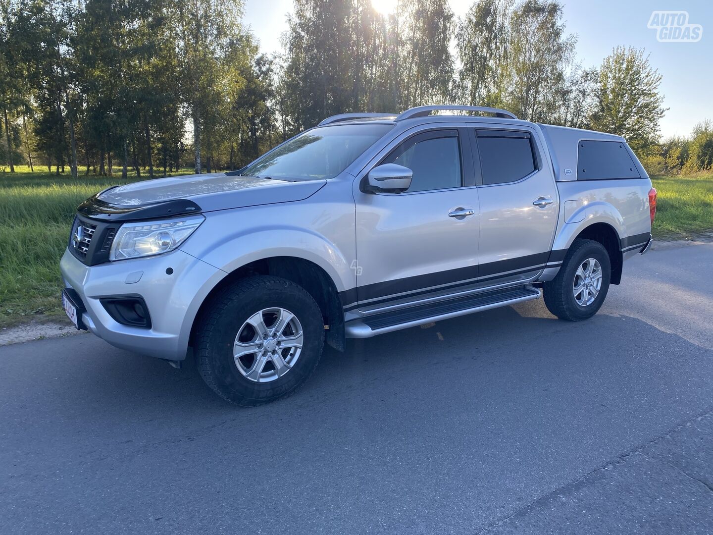 Nissan Navara 2017 г Пикап